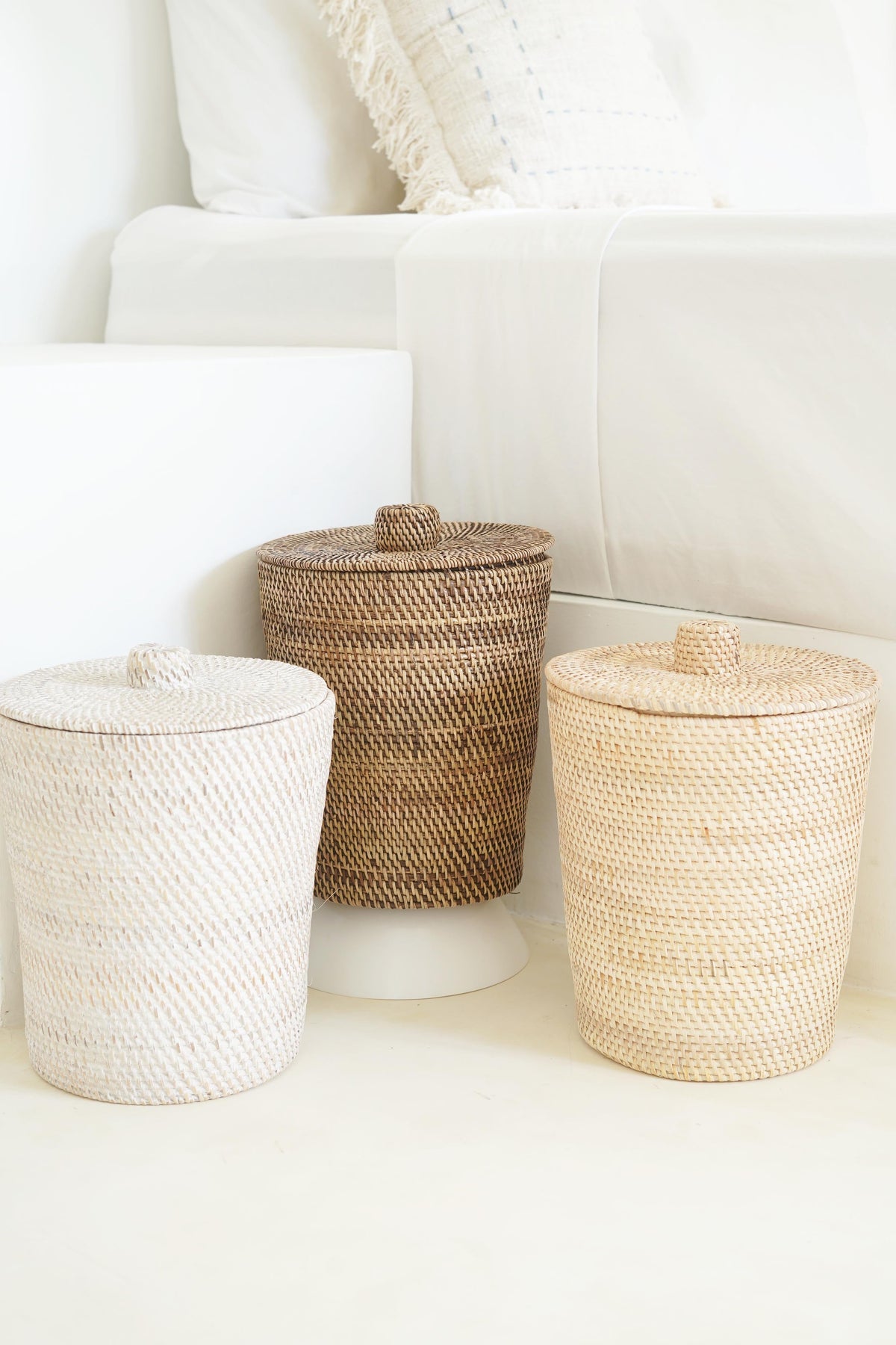 Liem Rattan-Korb – Handgefertigt, Rund, in verschiedenen Farben, mit/ohne Deckel